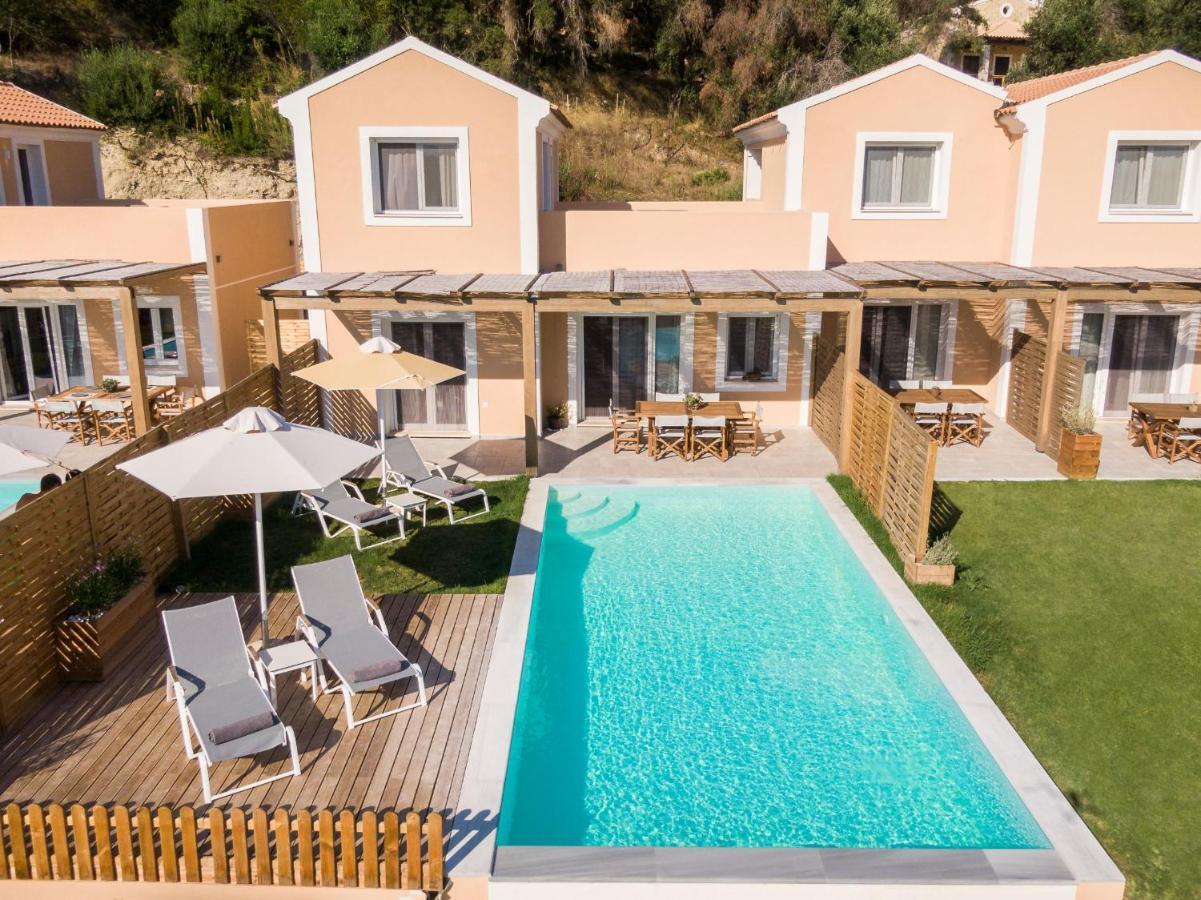 Reiki Villas Erikousa Ereikoussa Екстер'єр фото