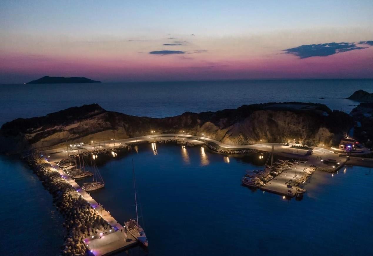 Reiki Villas Erikousa Ereikoussa Екстер'єр фото